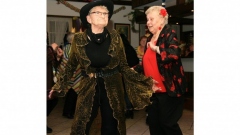seniorinnen-rocken-ab_full